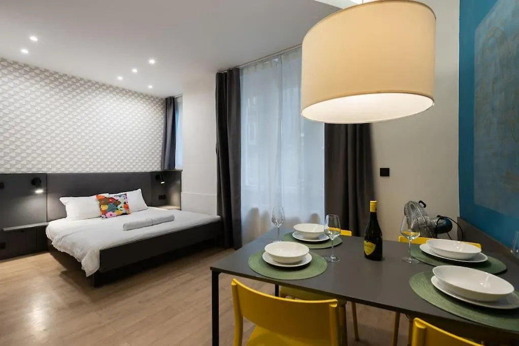 Lighthouse Apartment Prague