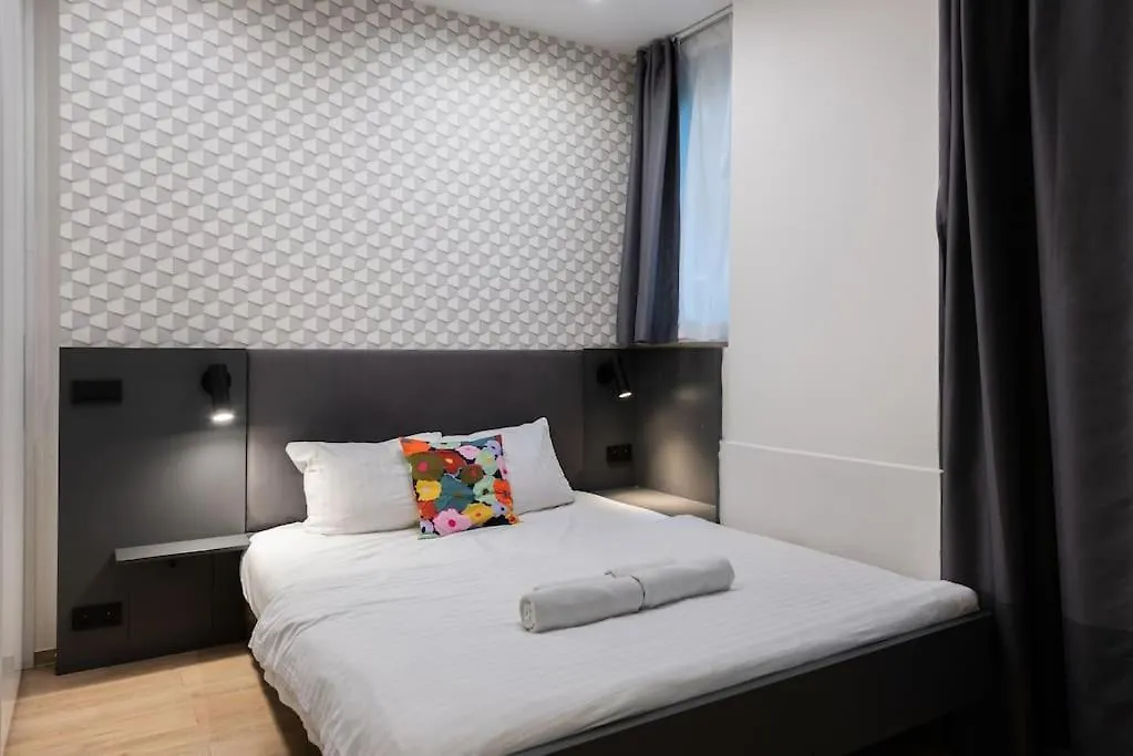 Lighthouse Apartment Prague