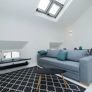 Appartamento Old Town 1 Bedroom Oasis With Ac And Double Shower