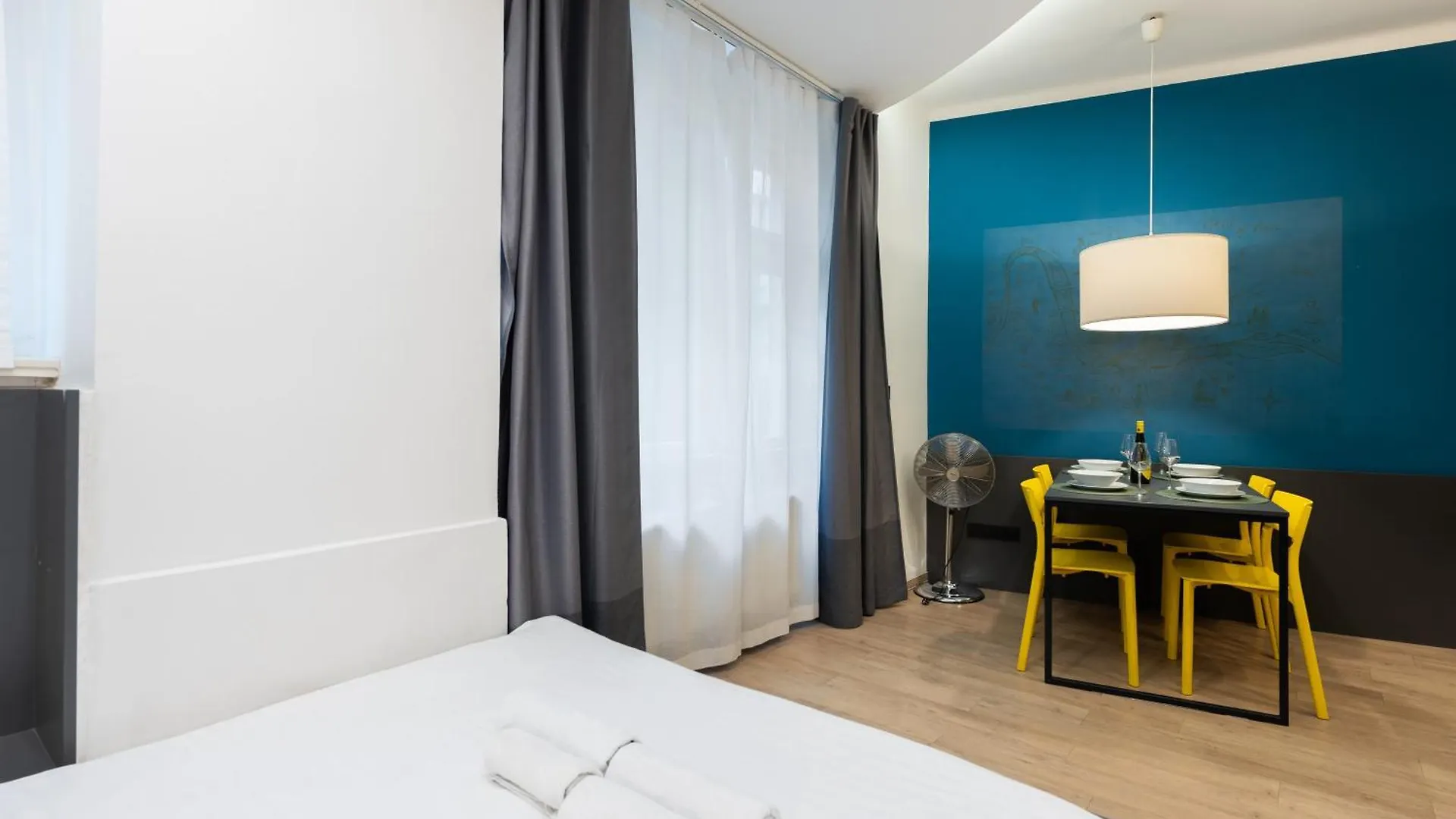 Lighthouse Apartment Praga
